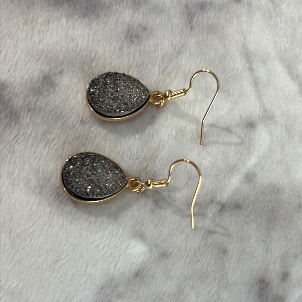 NWOT Gold and Silver Teardrop Earrings